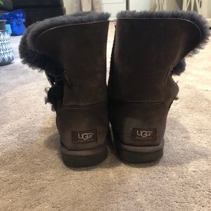 SOLD! Bailey Button II Ugg Boot